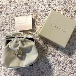 Diamonique Ring Size size 6